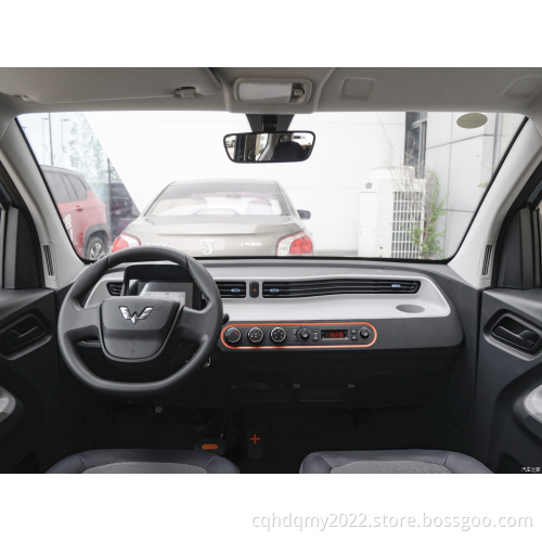 Wuling Hongguang Airbag Mini EV 100km/H بطارية الليثيوم ذكية سيارة Mini 2022 عالية السرعة الكهربائية سيارة جديدة